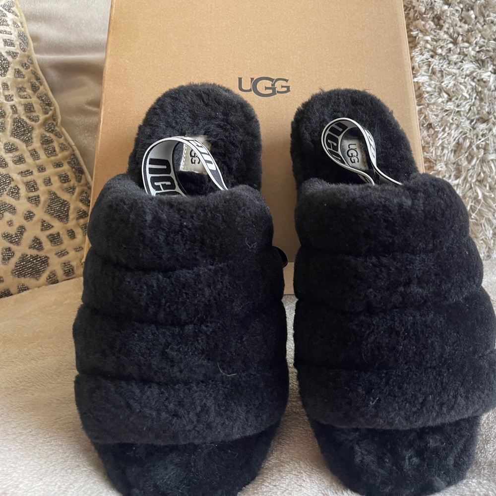 Combining slipper and sandal into a cozy statement shoe